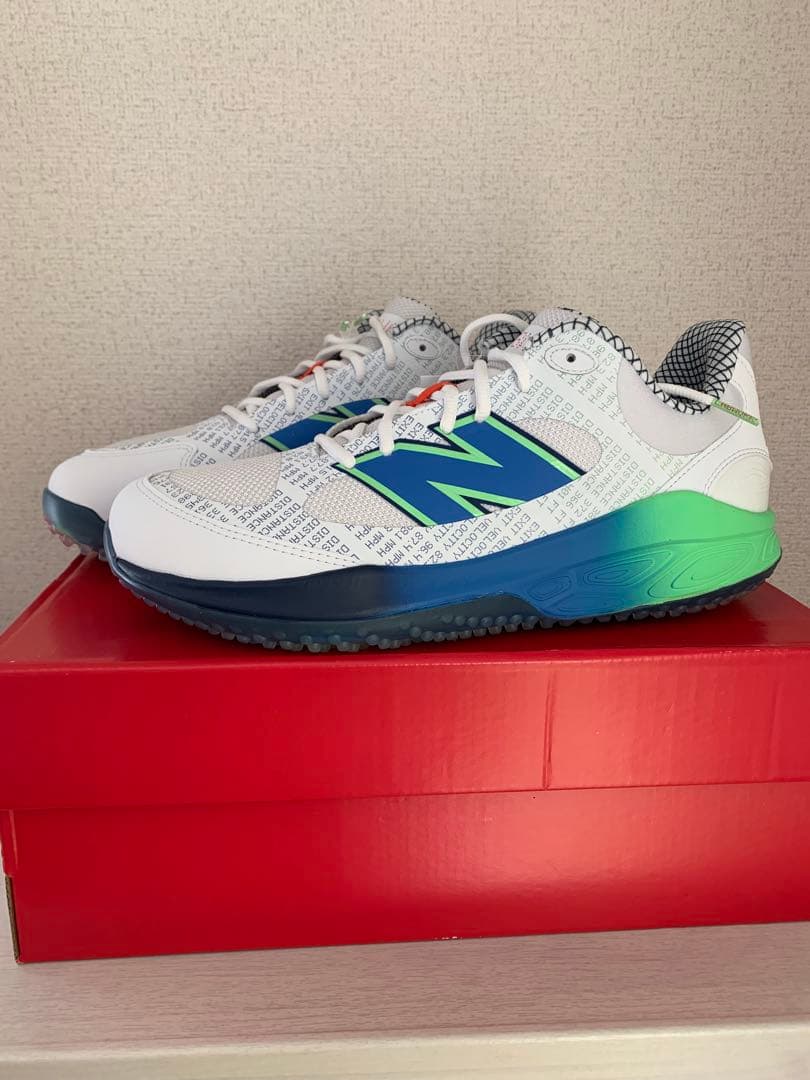 ニューバランス FRESH FOAM TURF 野球トレーニングシューズ 限定