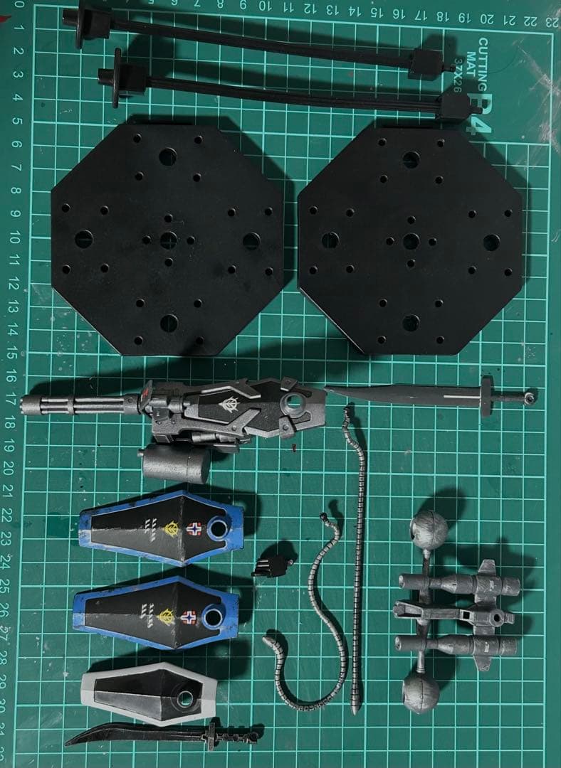 グフR35&グフ＆ドダイ×2ジオン軍2機編隊セットHG1/144ガンプラジャンク
