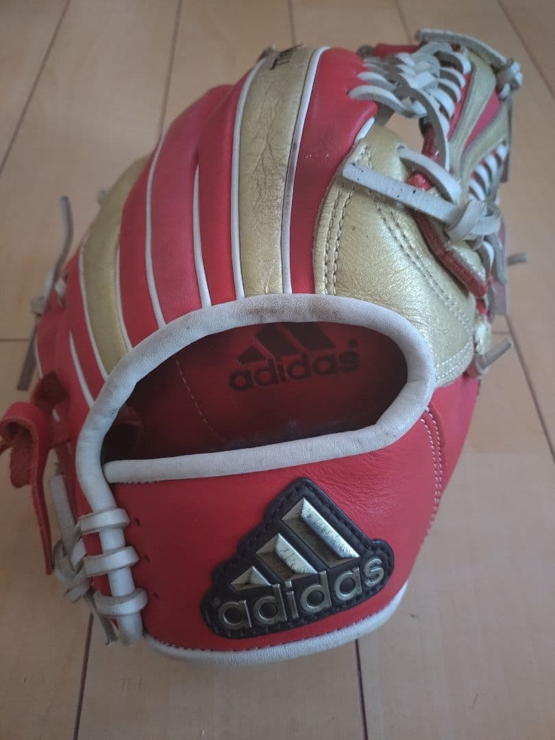 adidas 野球グローブ 赤/金