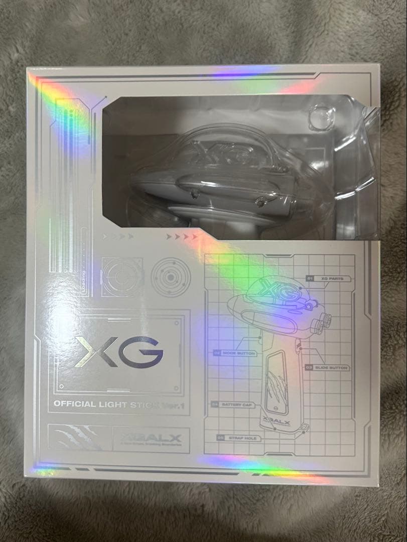 XG officialペンライト　トレカ付き