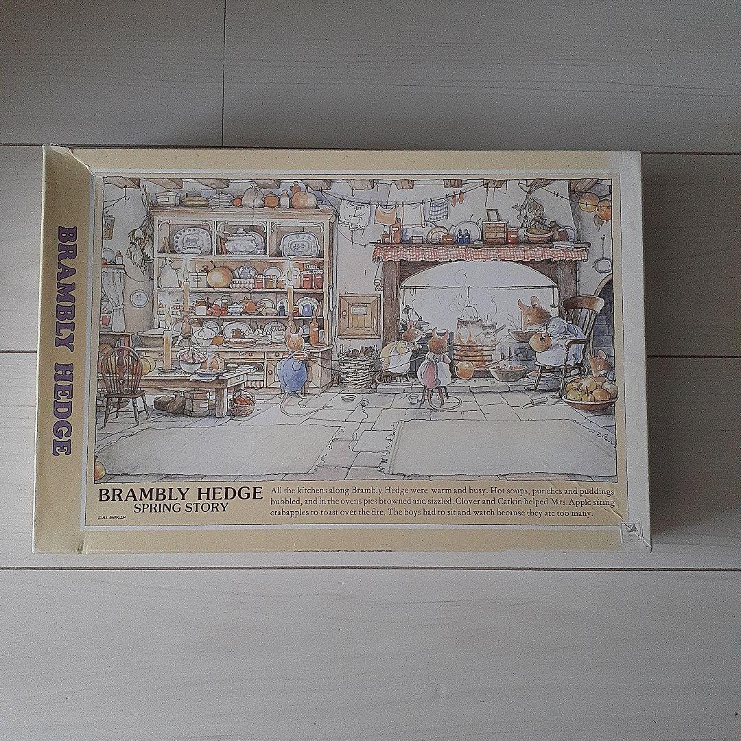 BRAMBLY HEDGE Winter Story やきりんご ジグソーパズル