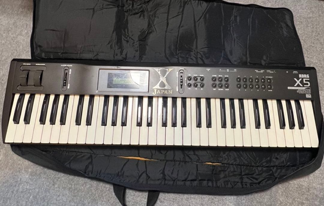 コルグ(KORG)シンセサイザー X5D 動作確認済み