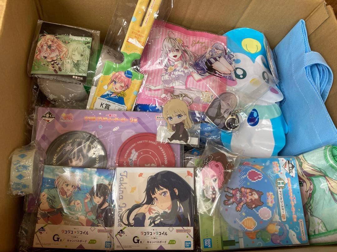 美少女系　漫画・アニメ雑貨　まとめ売り　110サイズ