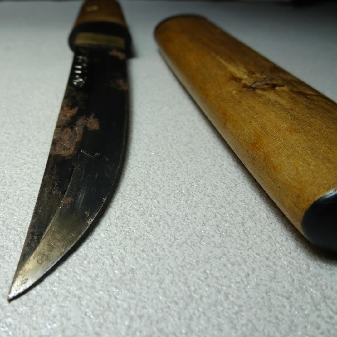 ヴ*ミ様 菊一文字 　ナイフ　全長：約21cm　　武具　短刀
