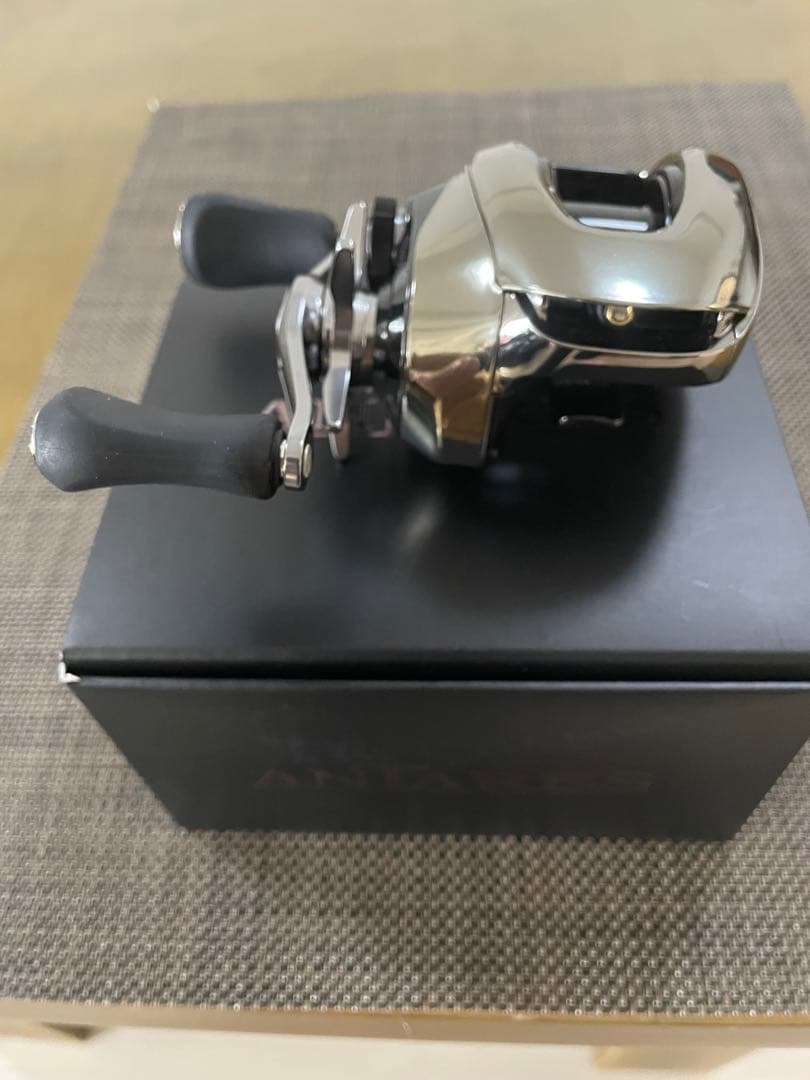 【極美品】 シマノ 25アンタレス 100XG SHIMANO
