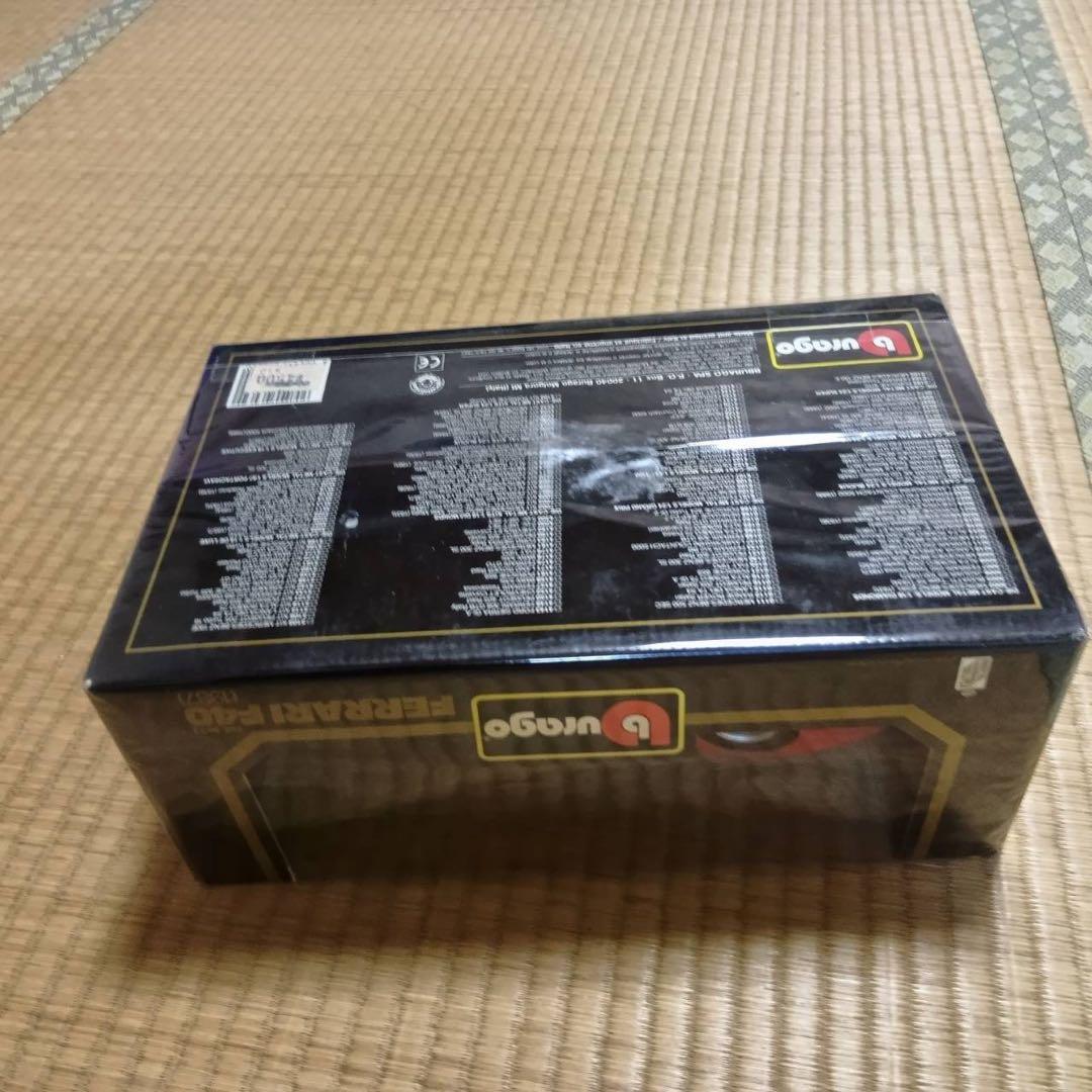 【HK】 burago ブラーゴ　フェラーリ　F40 1/18