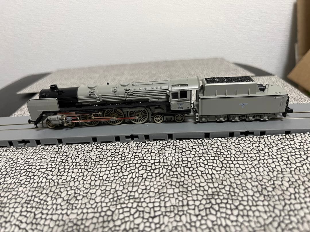 アーノルド　Arnold 2205 BR05 戦時色　nゲージ 機関車　ドイツ