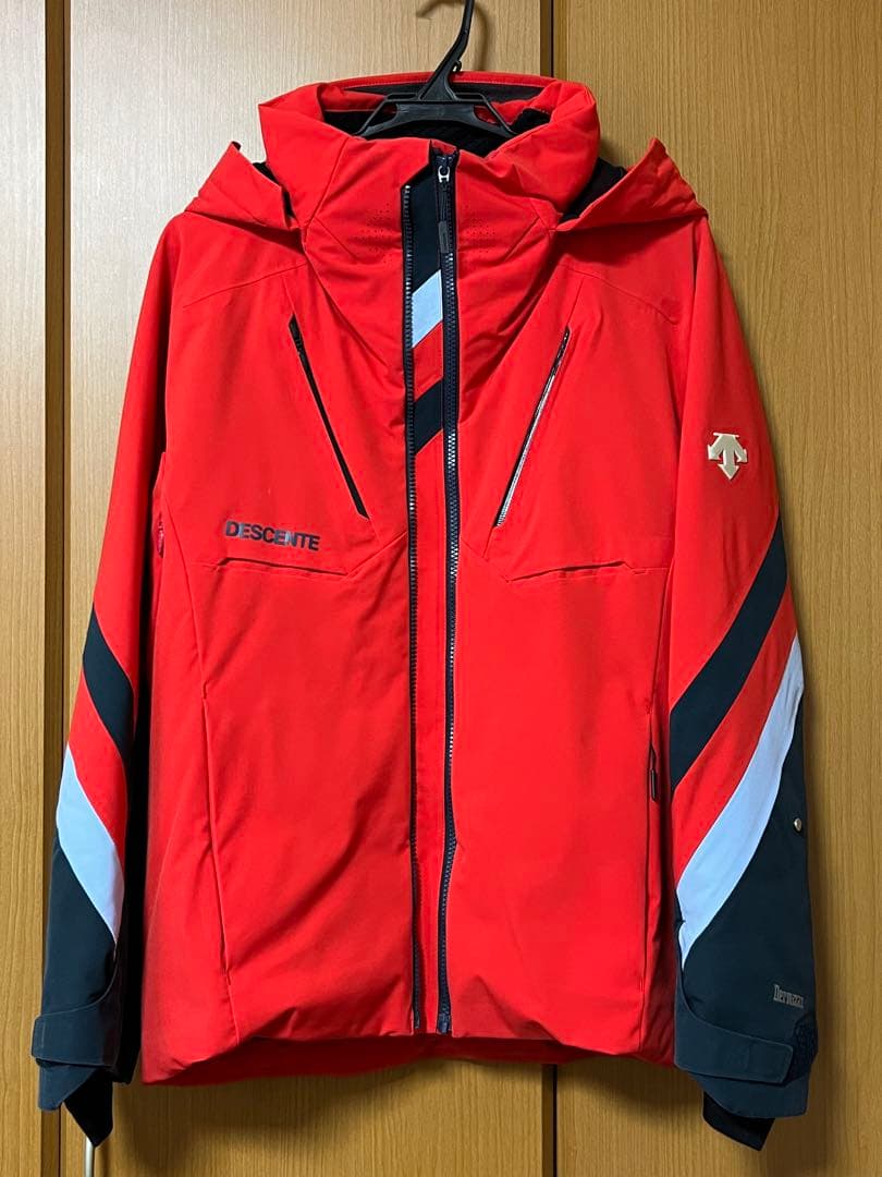 【値下げ中】DESCENTE デサント スキーウェア