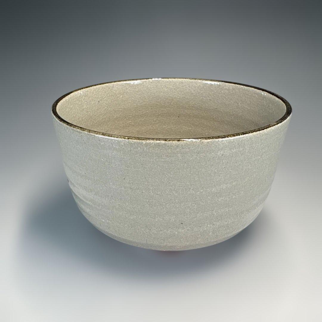 【中古品】暁山造　色絵熊笹茶碗（共箱）