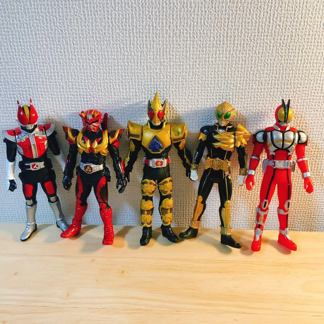 中古レアソフビ38体（仮面ライダーシリーズ36体・戦隊シリーズ2体）のまとめ売り