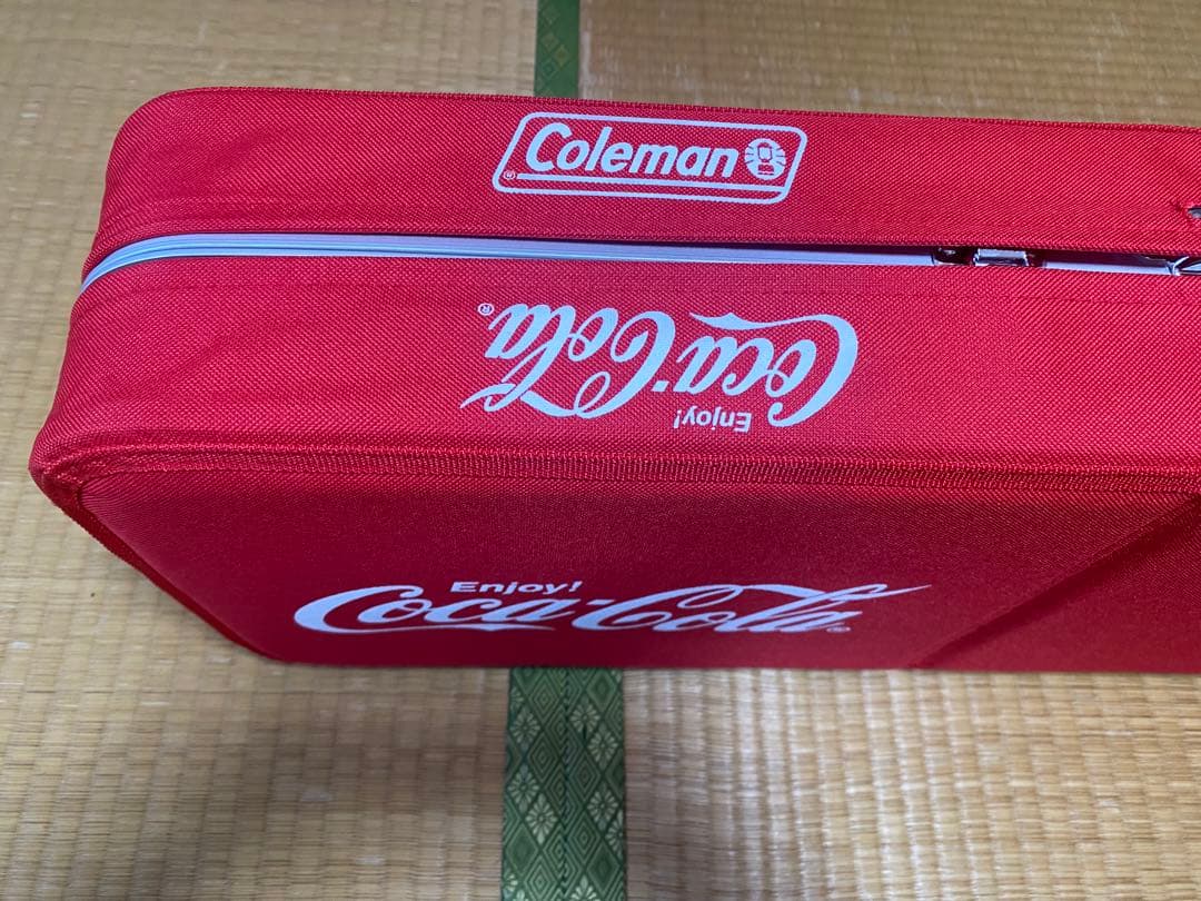 コカコーラ　コールマン　テーブル＆チェアセット　キャンプ用品　アウトドア　未使用