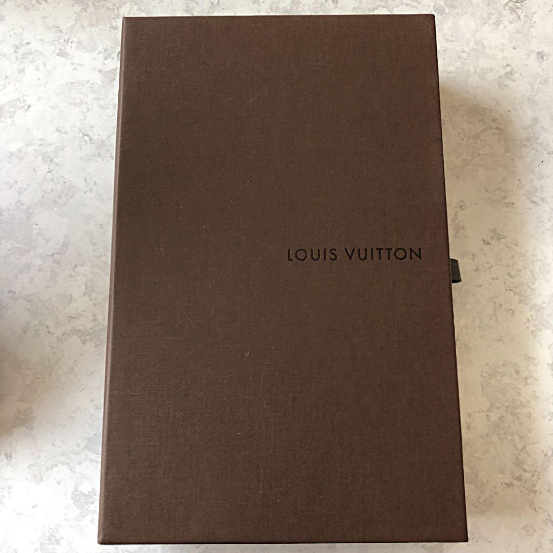 ルイヴィトン VUITTON 空箱