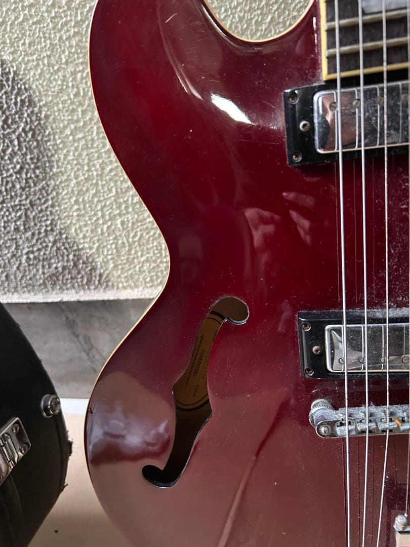 Epiphone Riviera セミアコースティックエレキギター　ハードケース