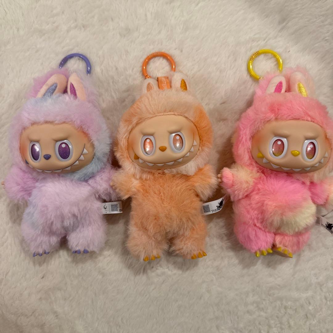 ラブブ 3体