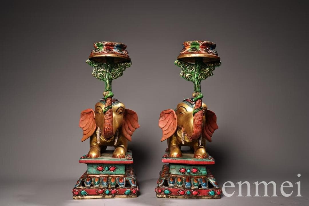 中国古美術・チベット収蔵・宝石を嵌め込んだ彩絵描金の象形油灯・燭台一対・風水開運