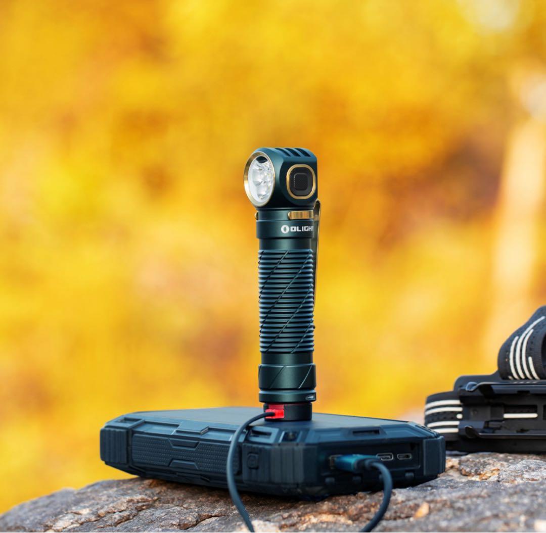 オーライト　olight perun3 ヘッドライト　エルフブルー