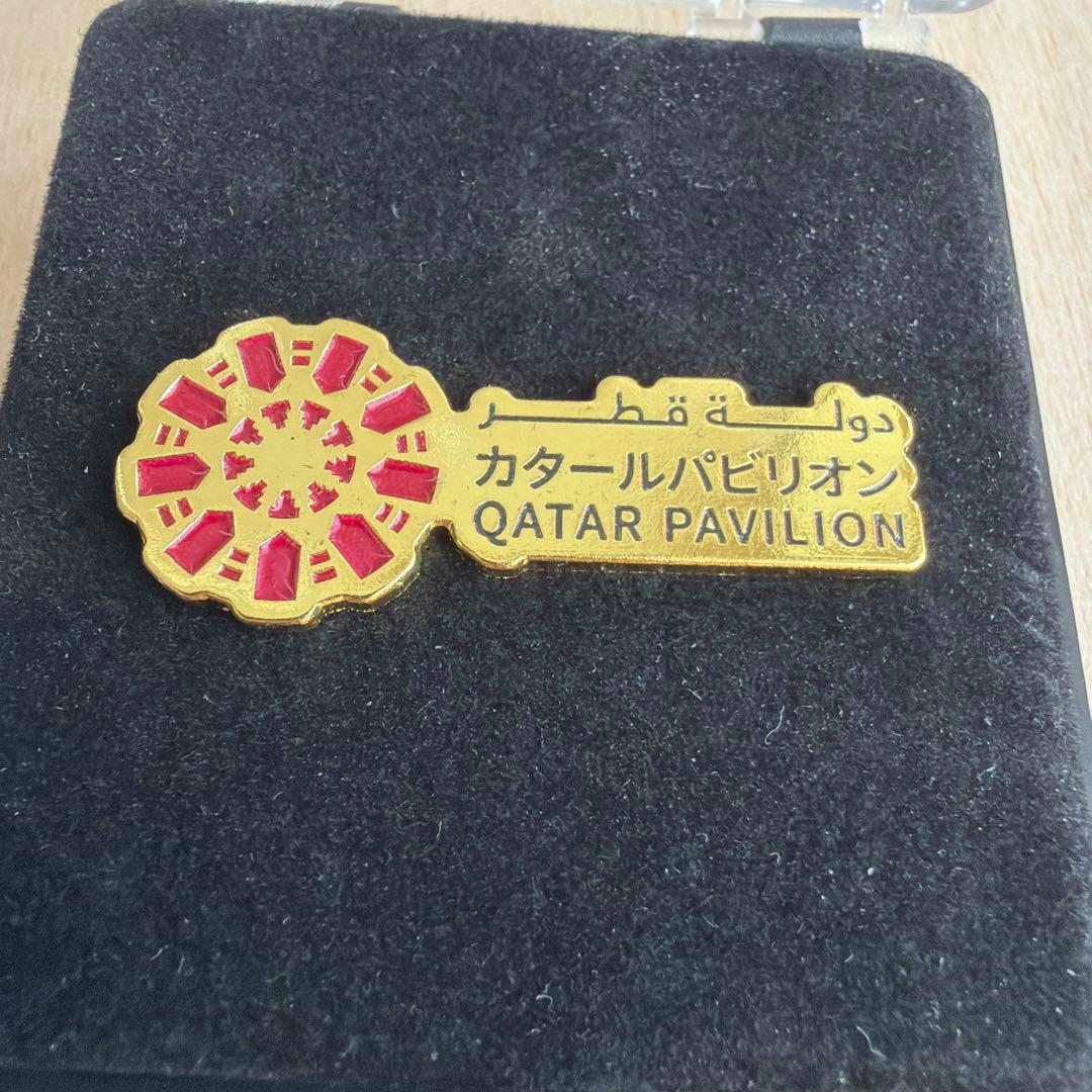 レア　VIPバッジ　カタールパビリオン Qatar 万博　 Expo 2025