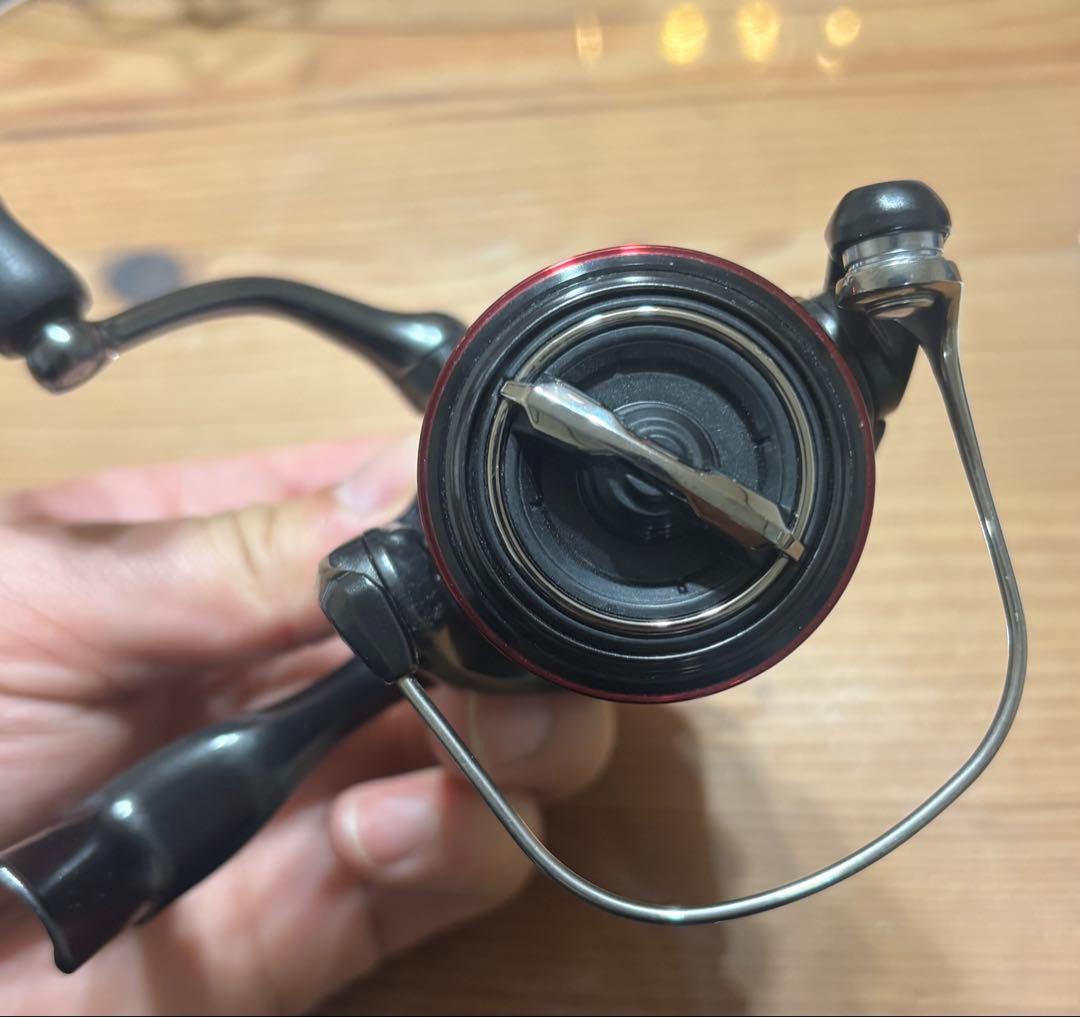 シマノ　20 VANFORD C2000SHG スピニングリール