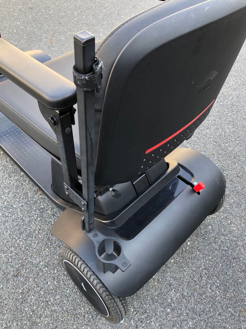 WHILL　Model S　4輪スクーター　電動車いす　　赤色　フルオプション