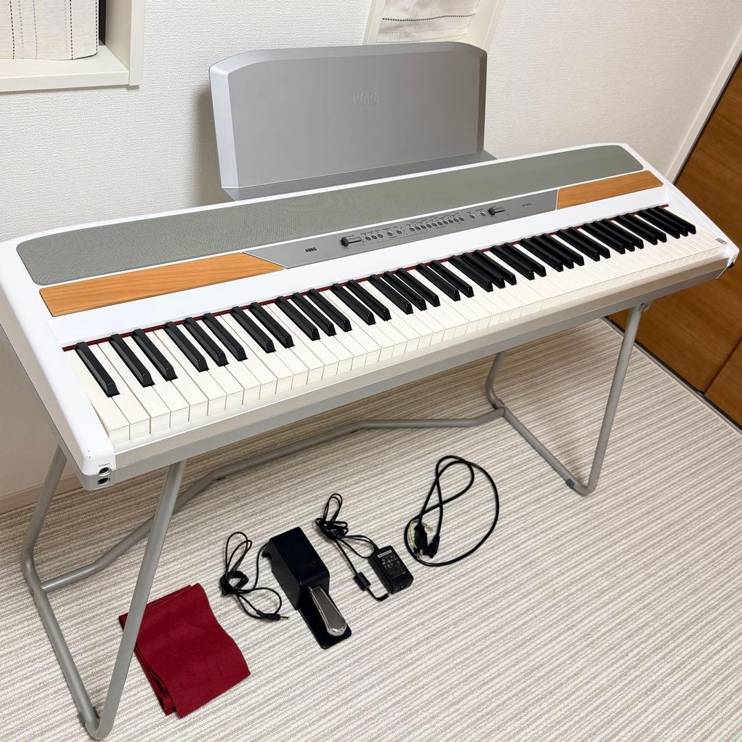 〚美品〛✦KORG 電子ピアノ SP-250 スタンド・ペダル付 2010年製✦