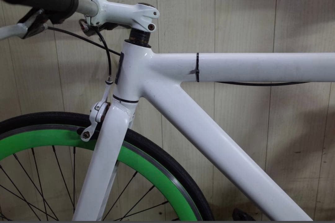 HIGH VOLTAGEハイヴォルテージ 700Cアルミ 520mm
