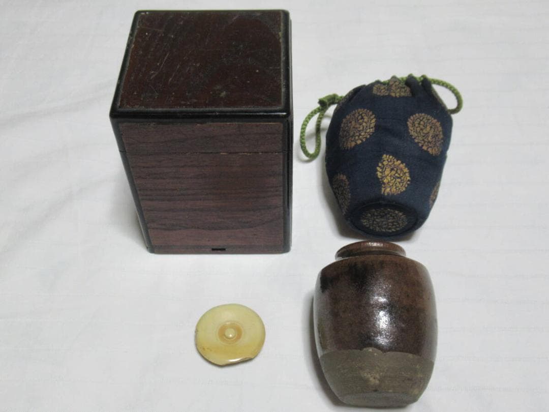 美品 安土桃山時代 鎌倉市旧家の茶道具◆古瀬戸肩衝茶入 高さ約7.5cm