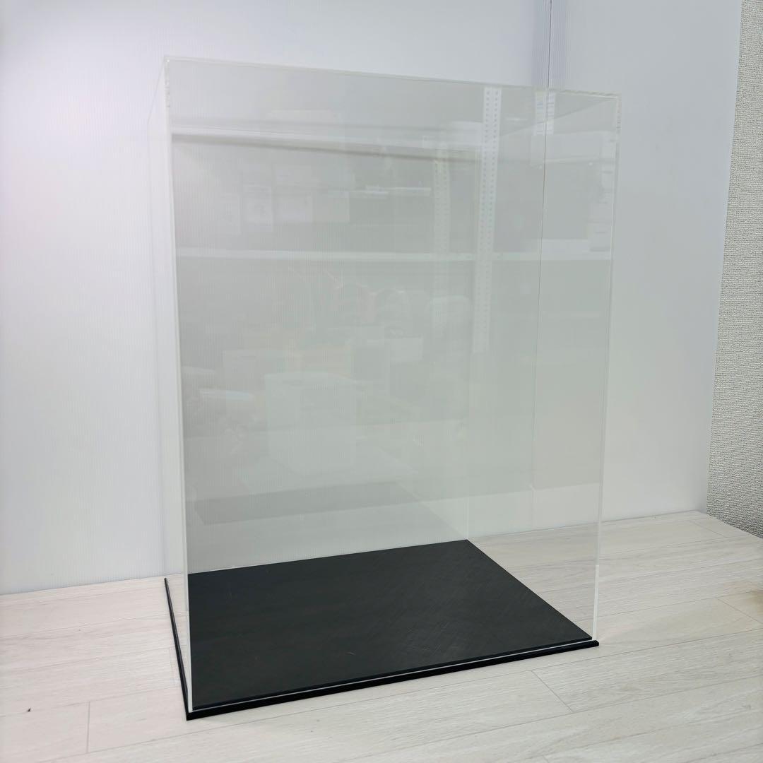 イスム アクリルケースLL 美品 受注生産品