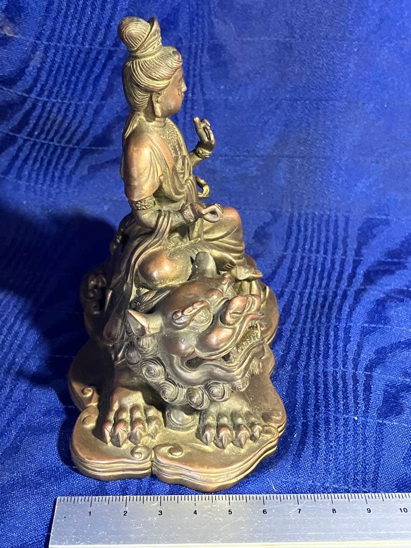 観音様　獅子　銅　真鍮　観音菩薩　仏像