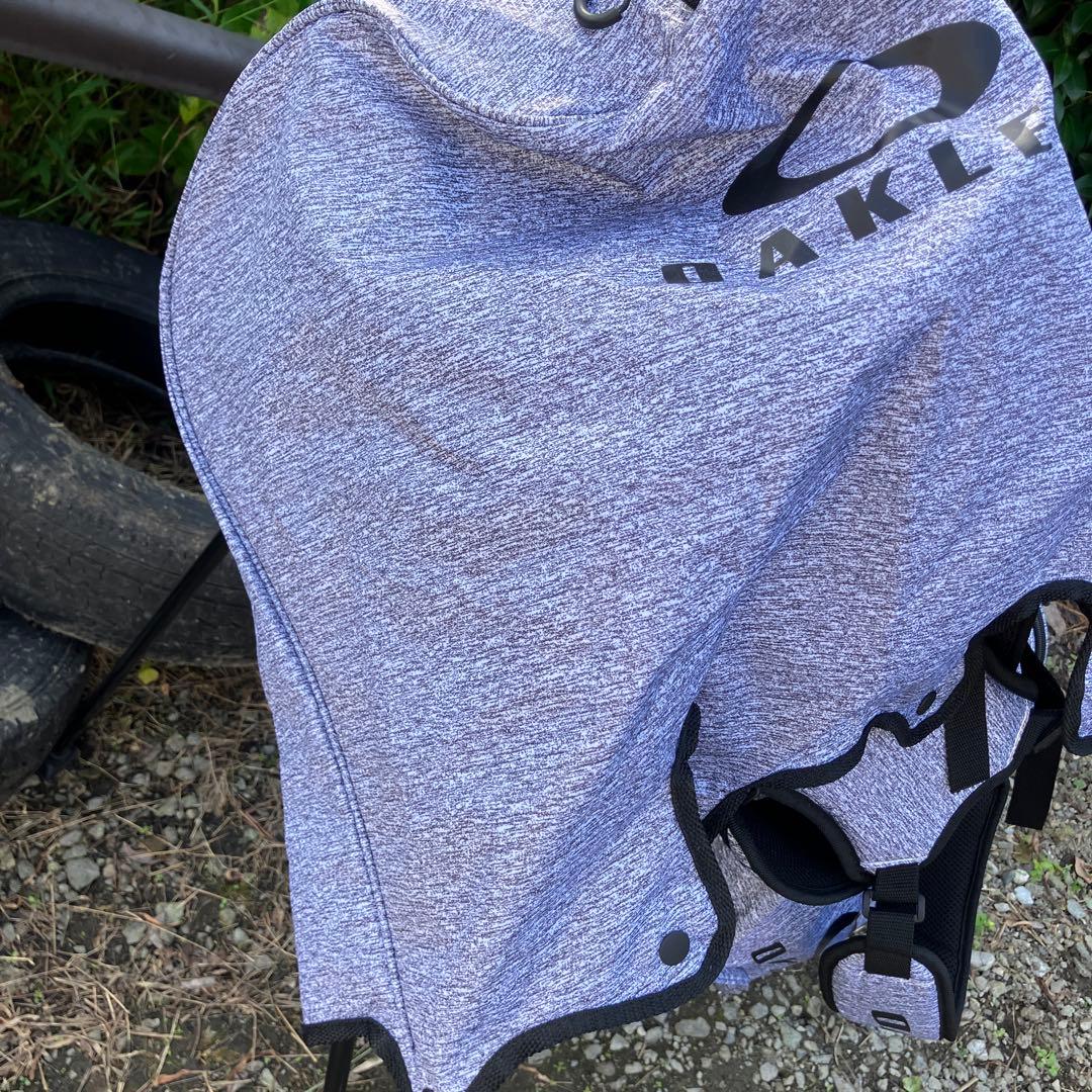 OAKLEY ９インチグレー キャディバッグ
