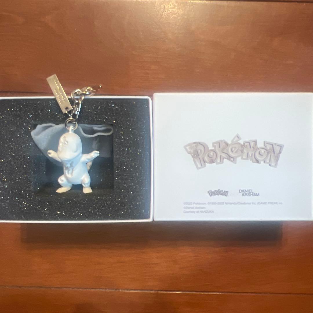 ポケモン ヒトカゲ　ダニエルアーシャム　コラボ　キーホルダー