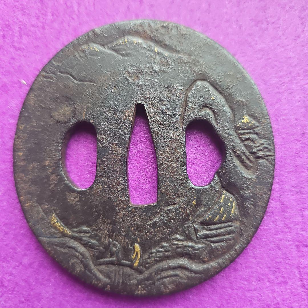 鍔⑥　縦68mm横70mm厚さ4mm　時代物 刀装具