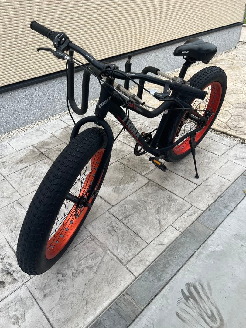静岡県浜松市引取　TRINX T-106 ファットバイク