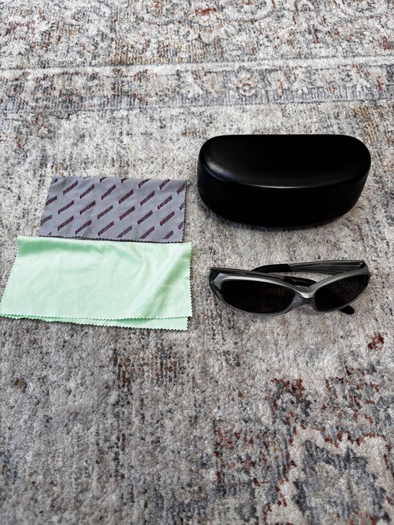 【美品】ZEAL VERO 偏光サングラス マットシルバー タレックスレンズ