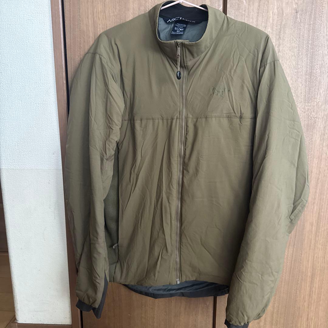 あ*い様 希少 ARC'TERYX リーフ ATOM LT ジャケット Sサイズ