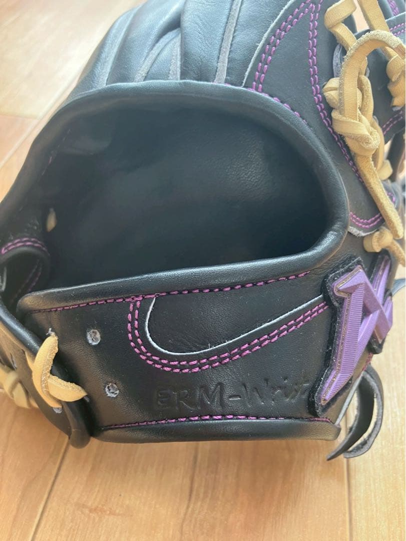 新品　アトムズ　硬式　グラブ　日本製