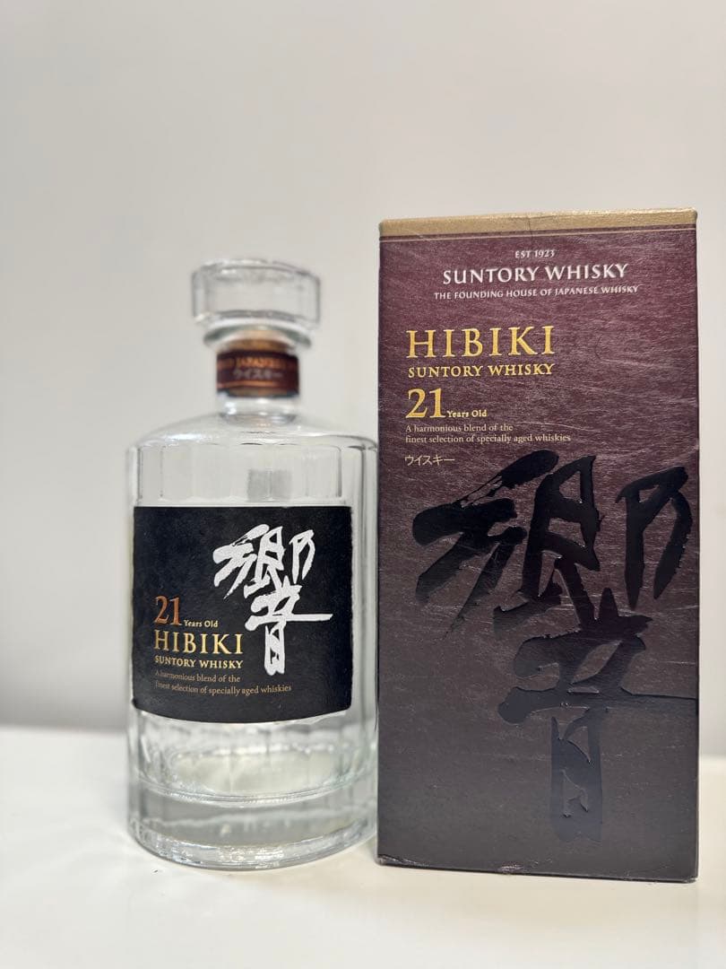 響 Hibiki 21年 ウイスキー 専用箱付き 空き瓶