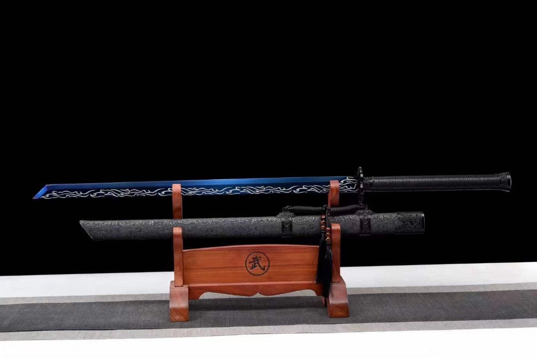 『刺繍春刀——屍龍冷炎』古兵器 武具　刀装具　日本刀　模造刀 居合刀
