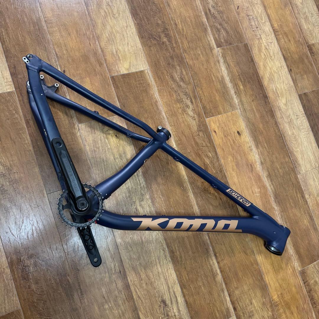 パーツ nocci