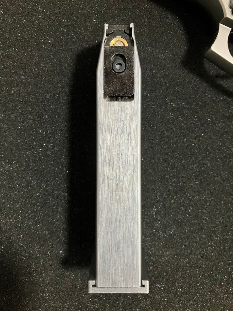 WA ウェスタンアームズ　クーガーF M8045 INOX シルバー　ガスガン
