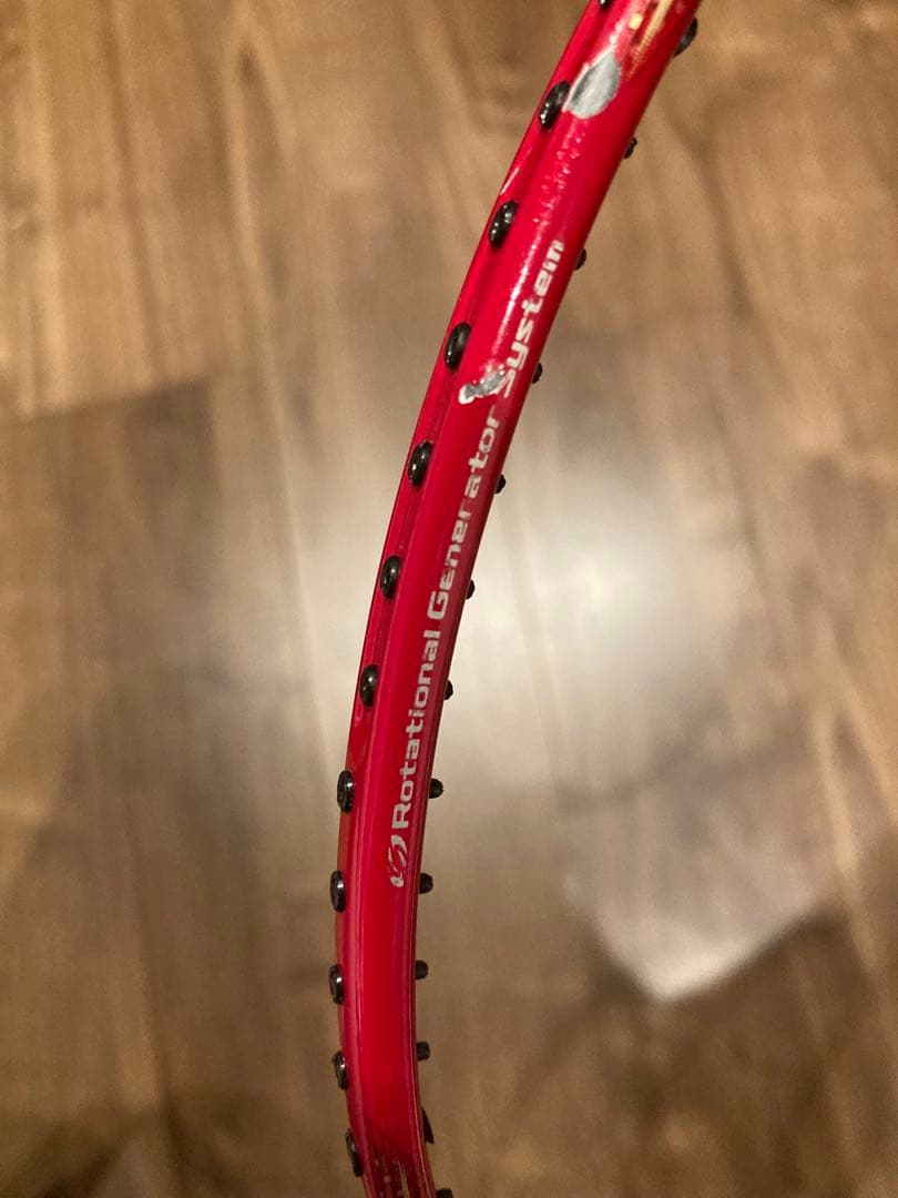 バドミントンラケット　ヨネックス　アストロクス88S