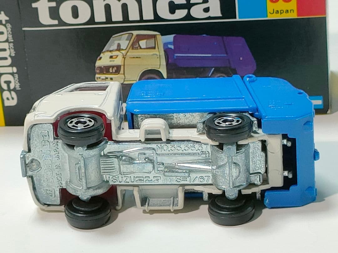 黒箱トミカ 36　いすゞエルフ清掃車　美品　日本製　デッドストック