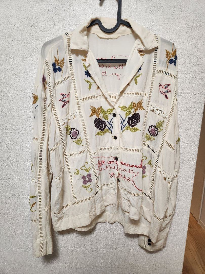 Todayful エンブロイダリーパッチワークシャツ アイボリー キナリ 刺繍