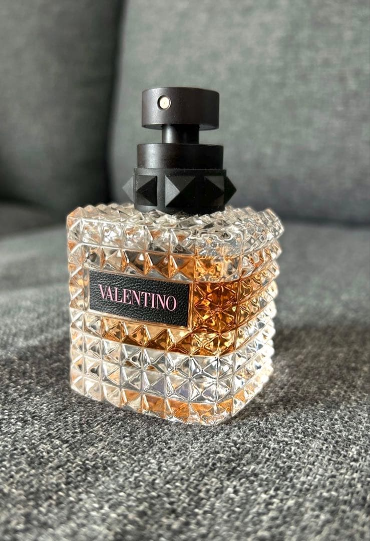 Valentino Donna ボーンインローマ 香水 50ml