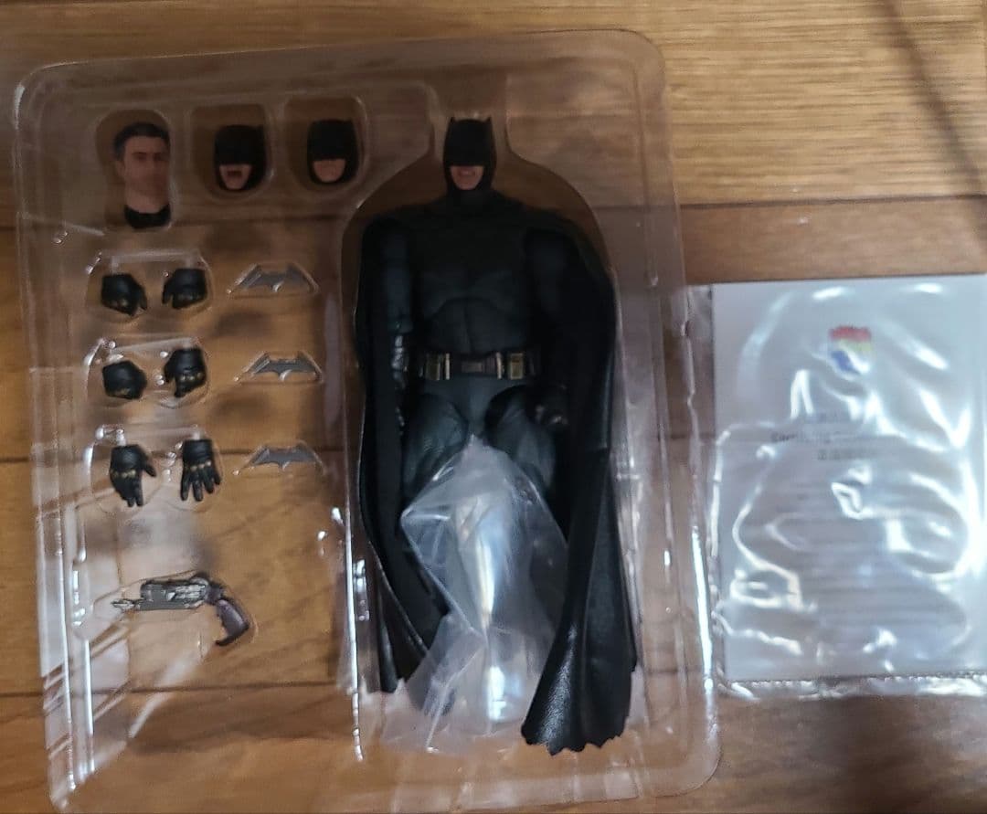 MAFEX バットマン (ZS JUSTICE LEAGUE Ver.)
