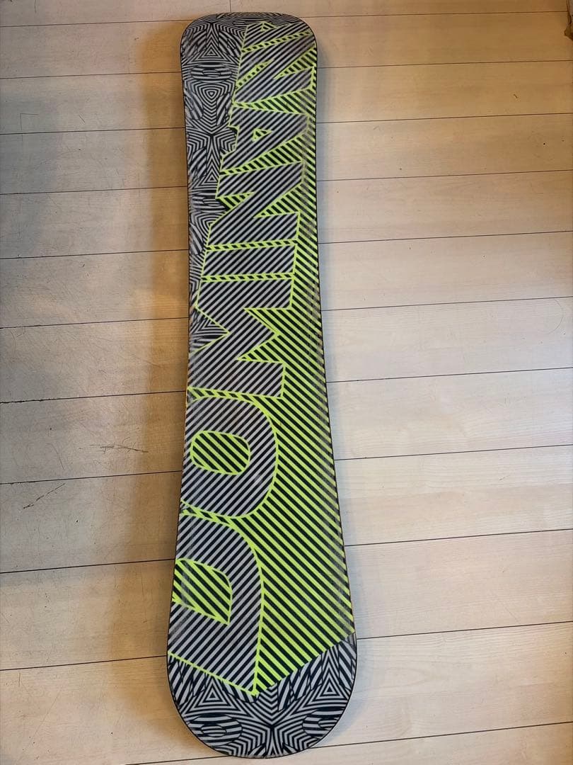 お値下げ!!スノーボード バートン Burton dominant 156 板