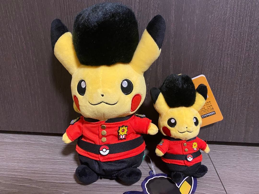ぬいぐるみ イギリスのピカチュウ 2体セット 新品 ロンドン ワールド ポケモン