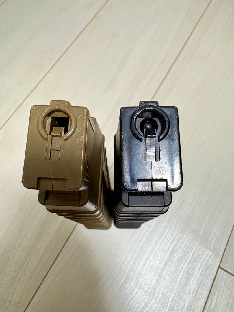 【生産終了】東京マルイ スコーピオン mod.D 電動SMG バッテリー付