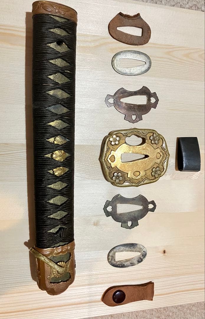 【珍品】九八式軍刀　拵え　値下げ可軍刀　刀装具 拵　軍刀拵