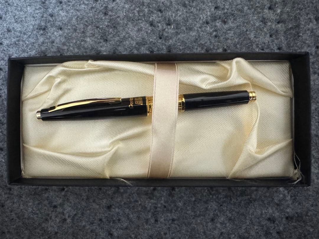 ぺんてる Pentel5 KERRY ゴールドケリー