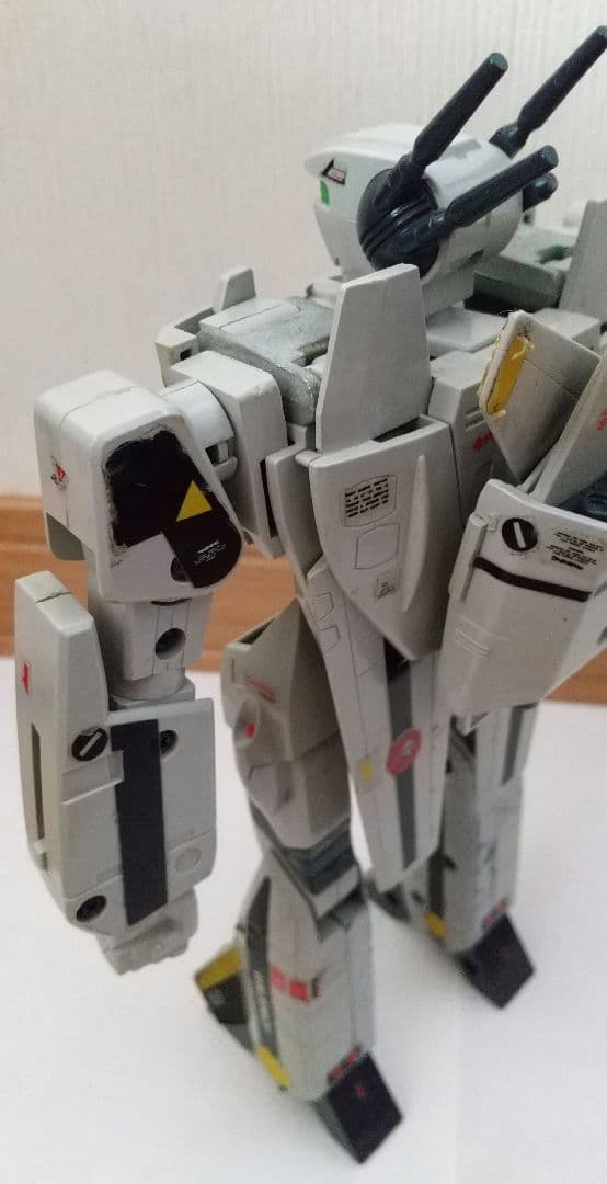 タカトクトイス マクロス バルキリー アーマード付き